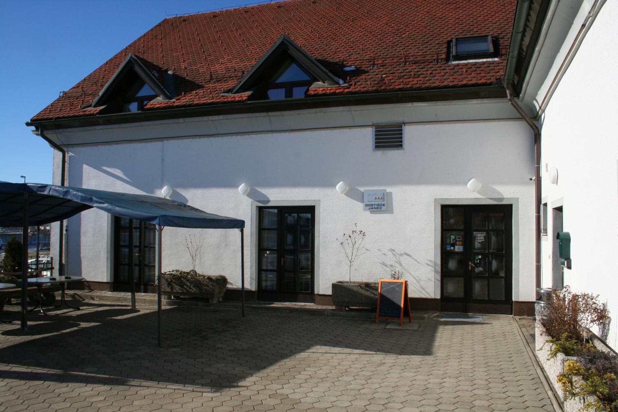 Guesthouse Janez Marburg Exterior foto